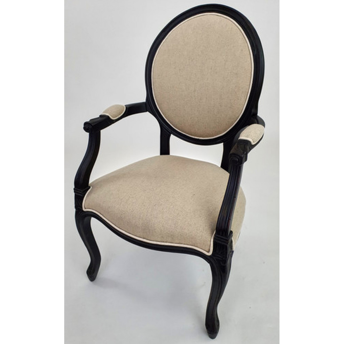 DF824 (S01F11) Кресло с подлокотником